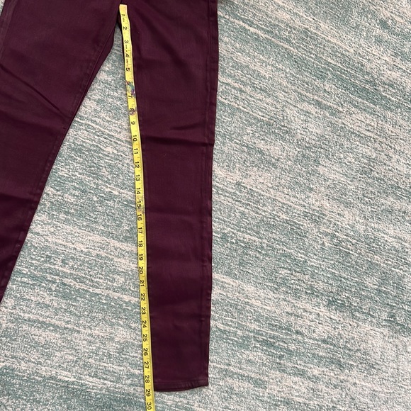 Hudson Nico Midrise Super Skinny Jeans - Picture 7 of 8